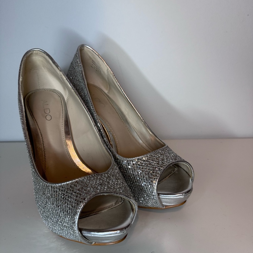 Aldo Glittering Silver Peep Toe Heels